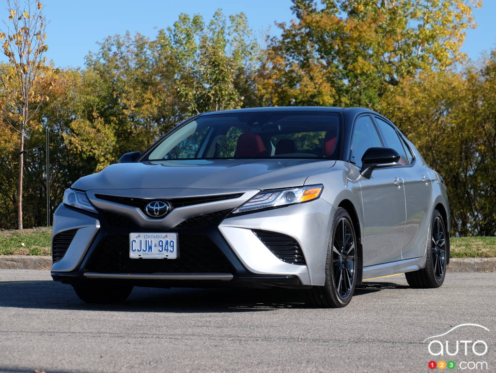Toyota Camry AWD 2020